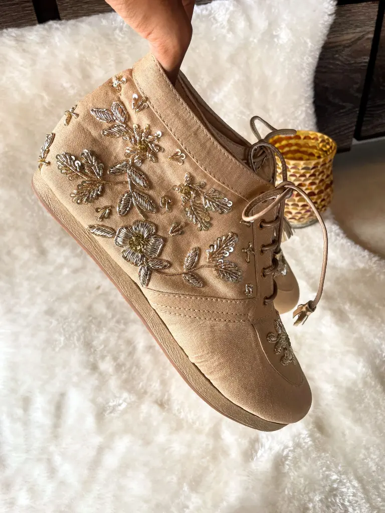 Gold Embroidered Sneakers_Angular.webp