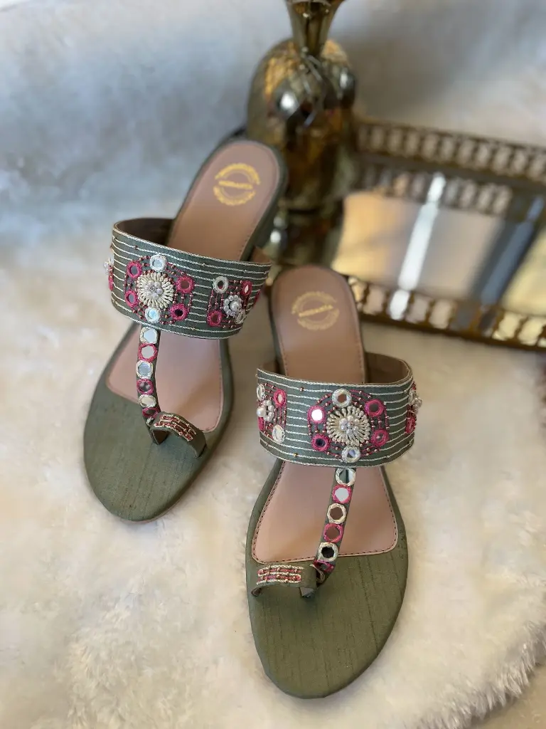 Green Mirror Kolhs_Front.webp