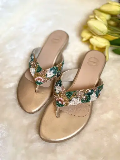 Embroidered V-strap Slip-ons